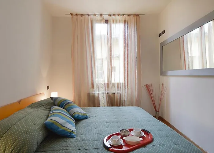 Ur Nest Sant' Apollonia Boloňa