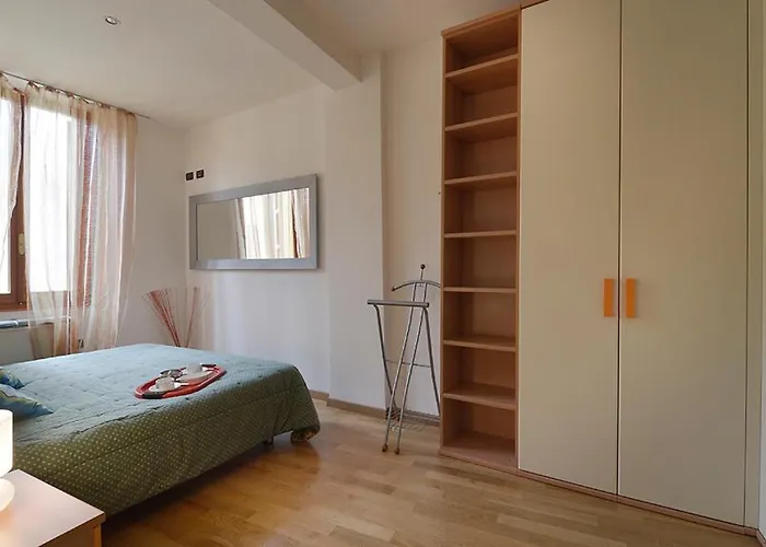 Ur Nest Sant' Apollonia アパート *